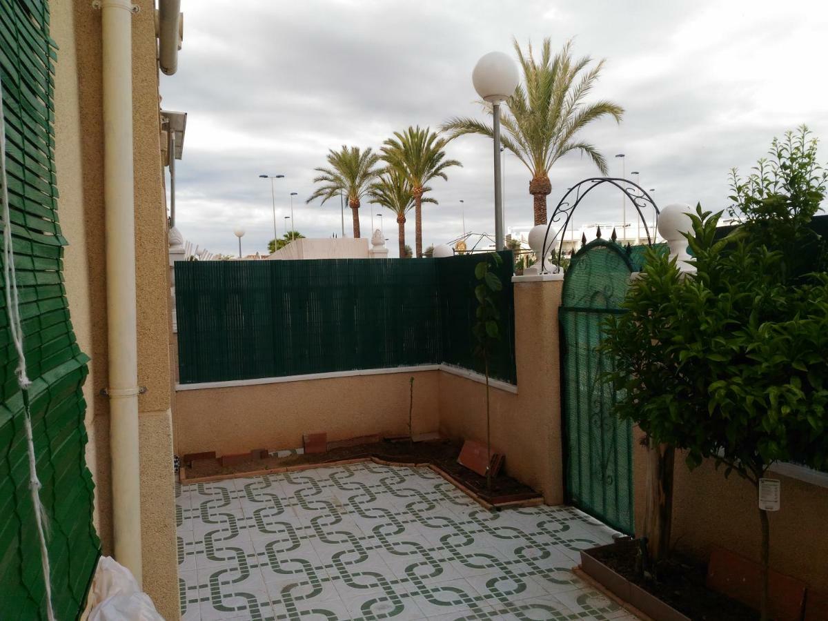 Apartement A La Mata 또레비에하 외부 사진