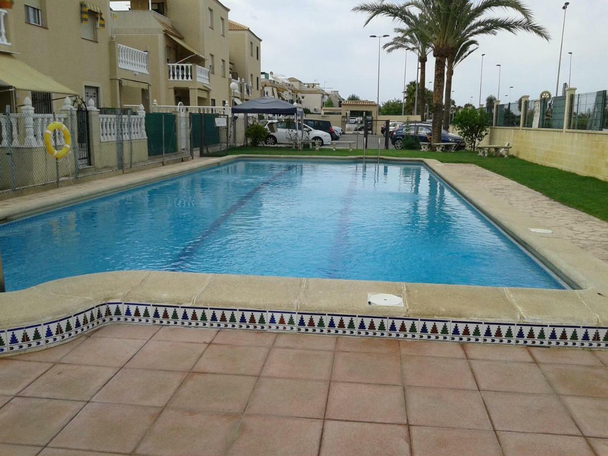 Apartement A La Mata 또레비에하 외부 사진